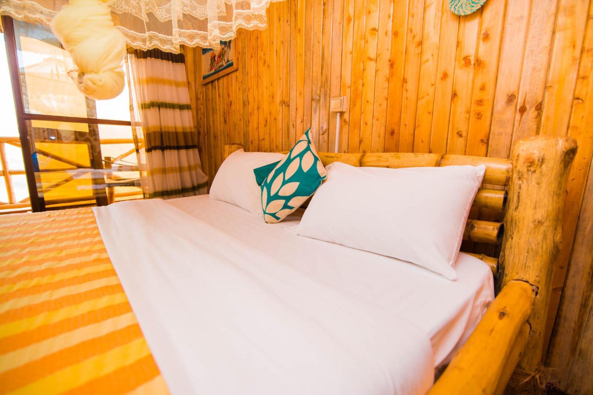Hawk'S Eye Lodge Bunyonyi Kabale Cameră foto
