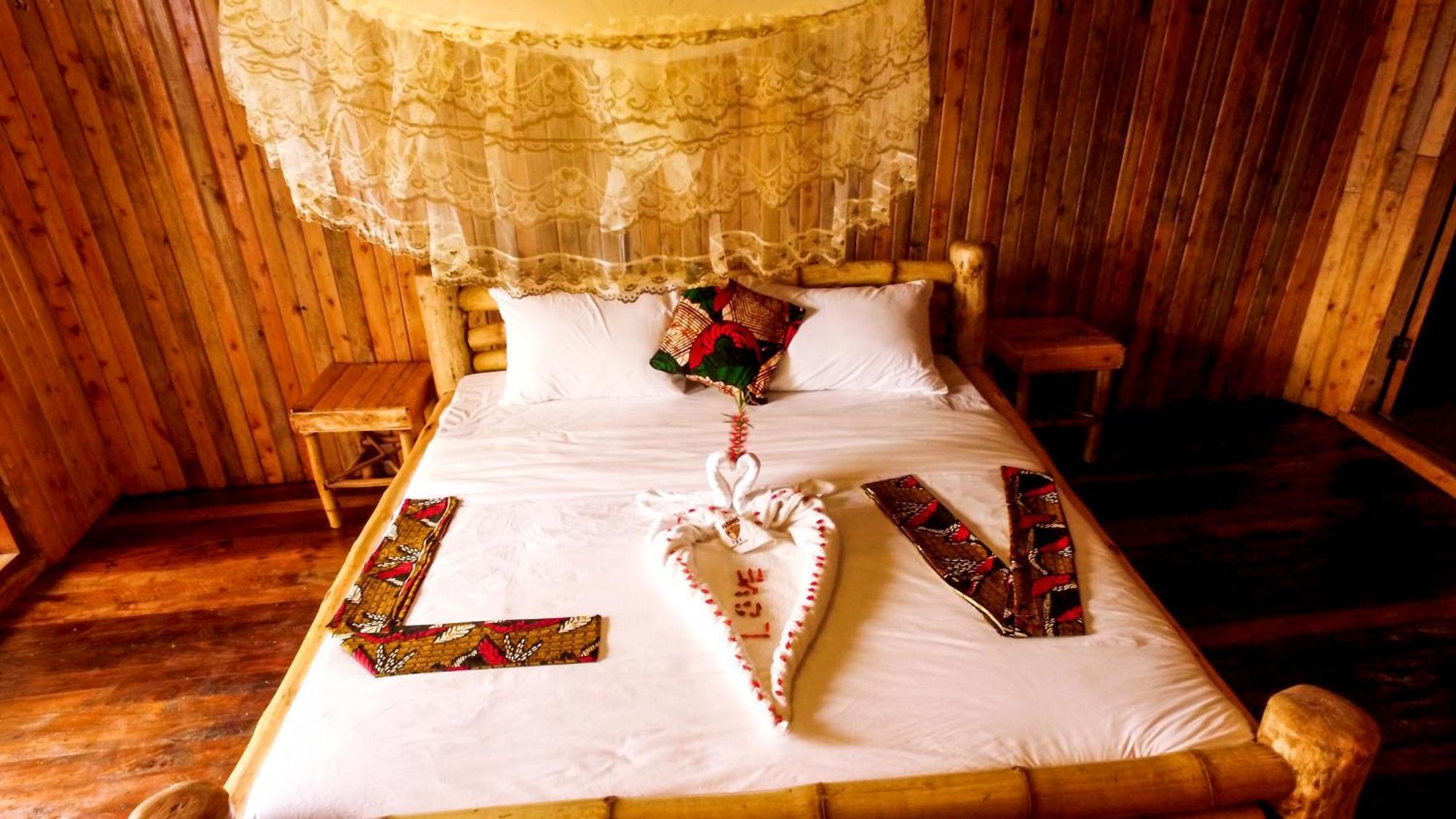 Hawk'S Eye Lodge Bunyonyi Kabale Cameră foto